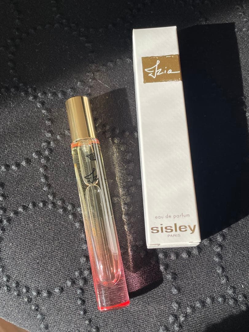 sisley イジア オードパルファン 14ml Amazon.com : Sisley Paris Izia - 30 mL - Eau de Parfum for Women