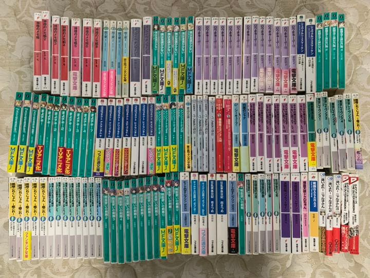 最終値下げっ！！✨【人気マンガ・ラノベ】 一斉まとめ売り！✨（驚異の約600冊）