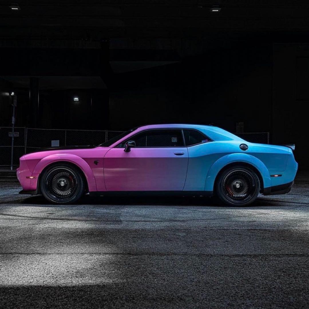 日本未発売】PINK SLIPS ダッジチャレンジャー 1:24 - メルカリ