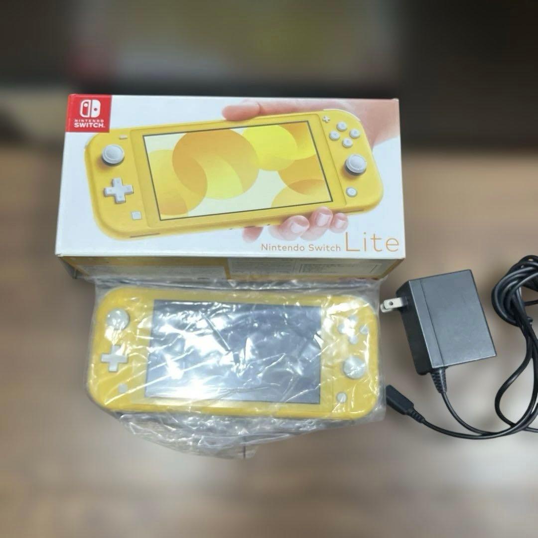 Switch Lite 本体(箱付き.充電器付き) Nintendo Switch Lite ターコイズ 本体 充電器付き 箱付き