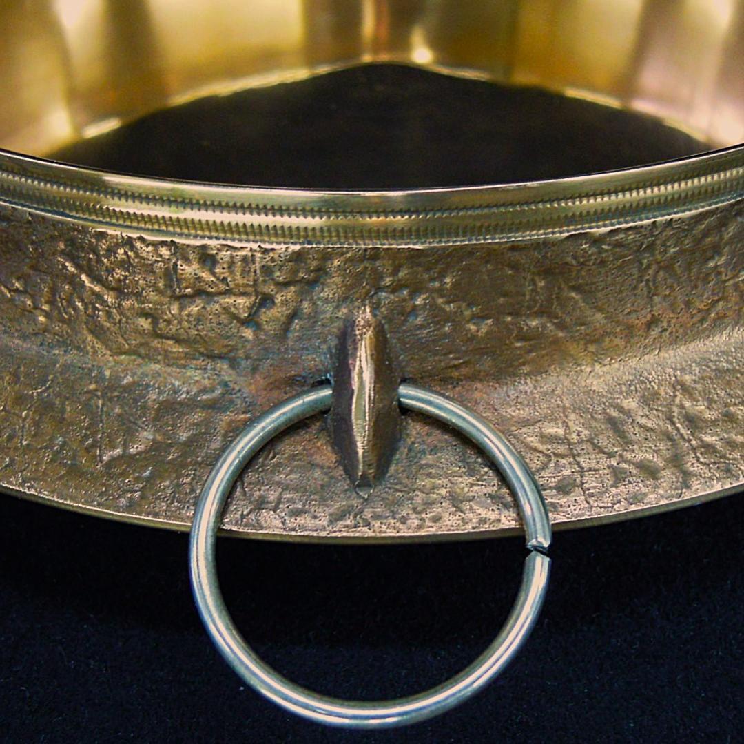 平井鋳造所 砲金鍋 すき焼鍋 1.85kg 在銘 美品 栞 化粧箱に訳有