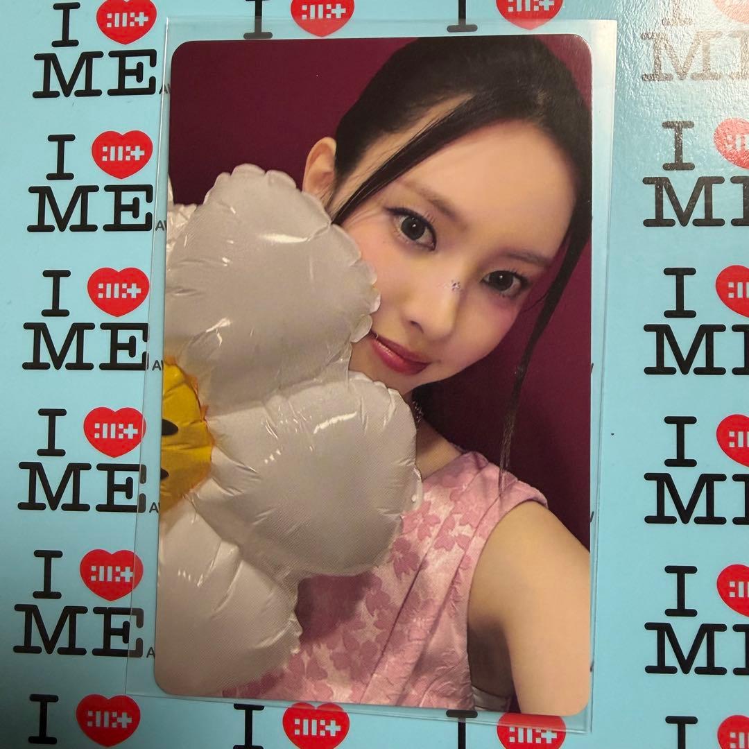 ILLIT ユナ yizhiyu bomb ラキドロ トレカ yzy - メルカリ