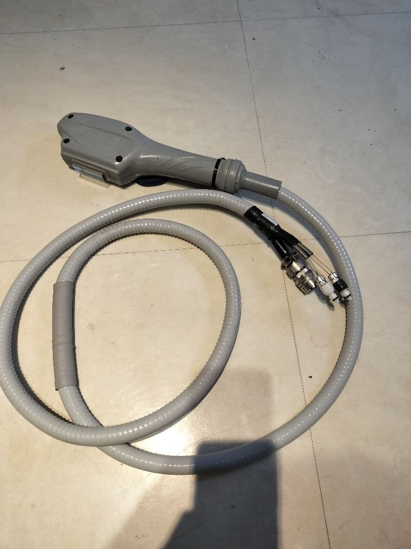 DEKA MUSEE PLATINUM 業務用脱毛器 脱毛エステ店の方へオススメ - メルカリ