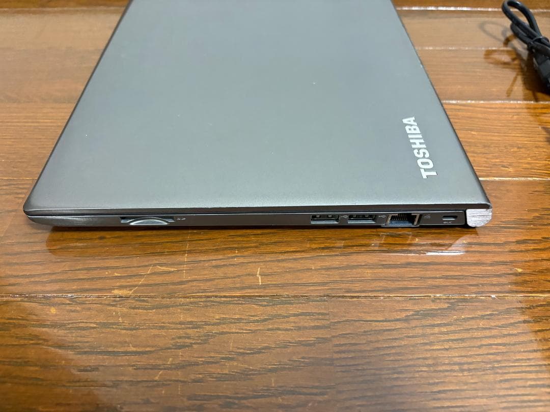 軽量薄型 東芝 dynabook RZ63/NS 第8世代 i5 Win11 - メルカリ