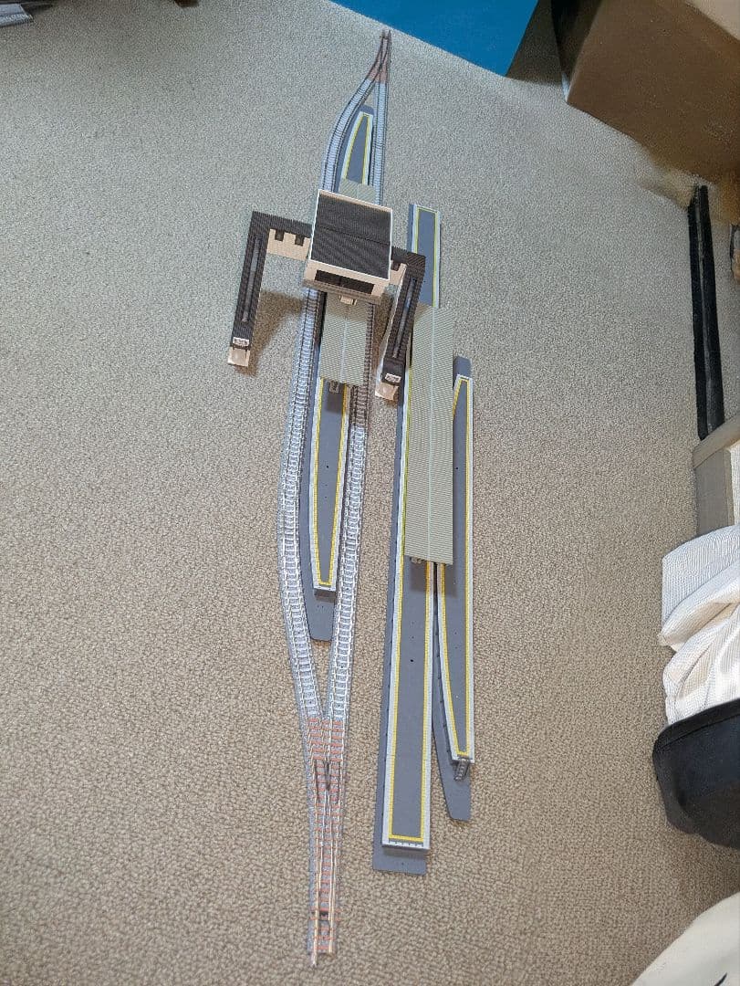 TOMIX引込線レール島式ホームセット 島式ホームセット（ローカル型）｜製品情報｜製品検索｜鉄道模型