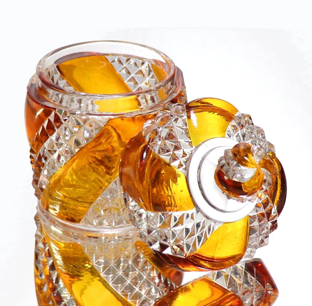 オールド・バカラ 1880年 珍品 サーペンティン 琥珀色ガラス蓋物 小物