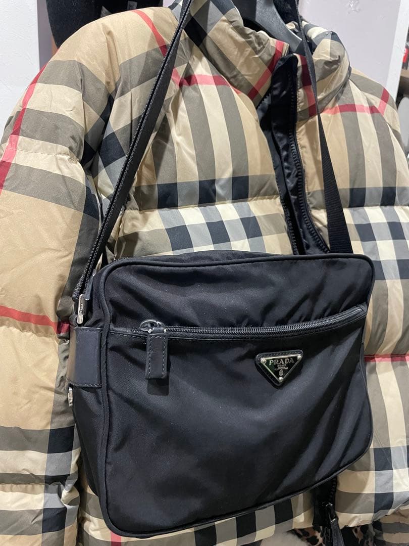 プラダ◆ナイロン◆ショルダーバッグ◆サフィアーノ◆ブラック　黒 PRADA】プラダ『ナイロン×サフィアーノレザー ミニバッグ』1DH058