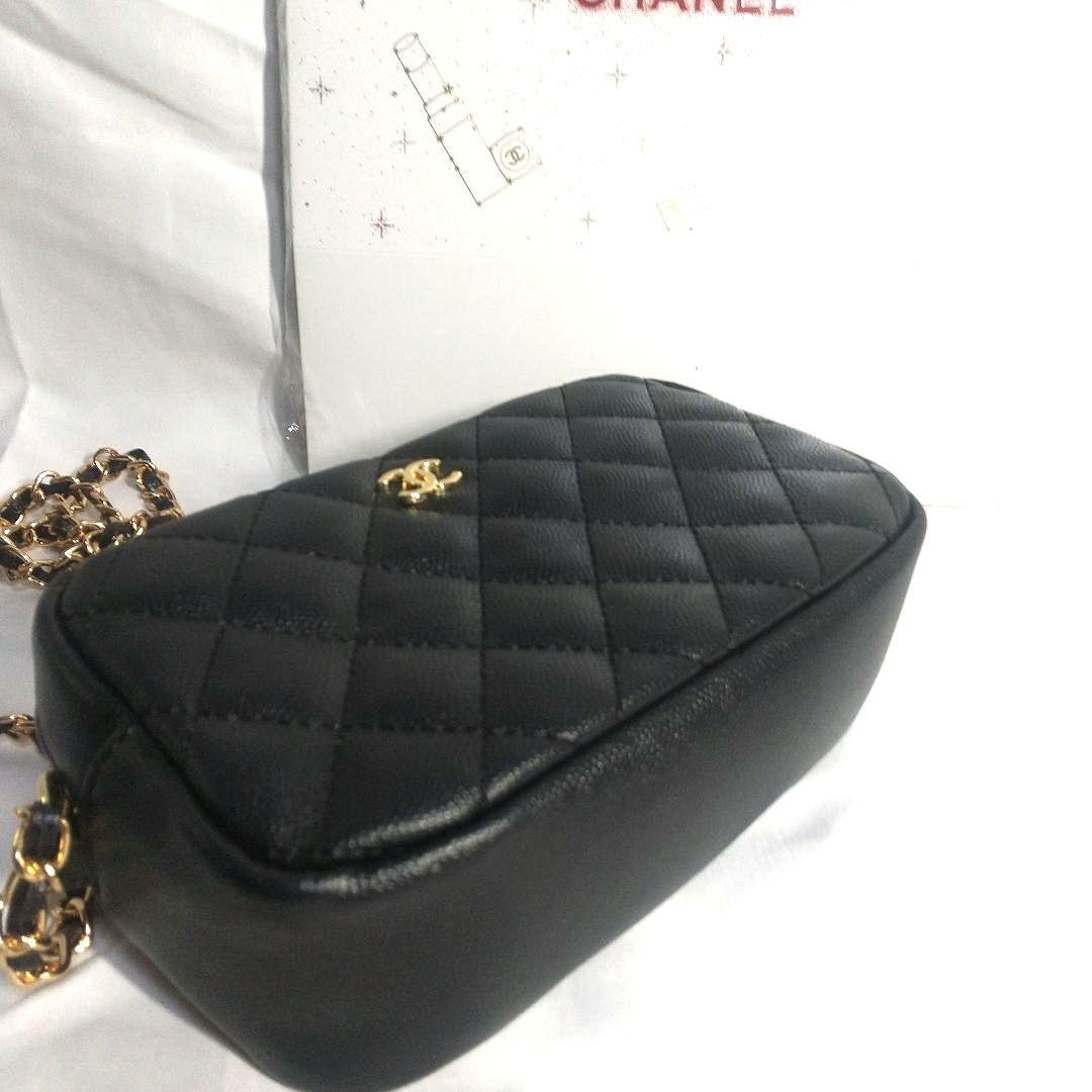 新品CHANEL ノベルティ キルティング ショルダーバッグ チャームVIP