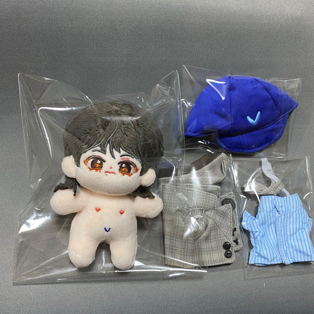 BTS テテ v ぬいぐるみ 10cm 新品 マスター - メルカリ