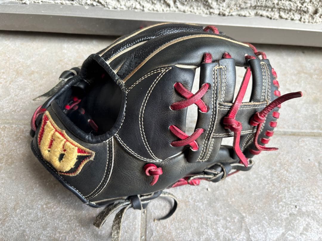 ウィルソントレーニンググラブ　野球硬式　革紐カスタム品 2026モデル】ウィルソン 硬式 グローブ グラブ 内野手用 ムーキー