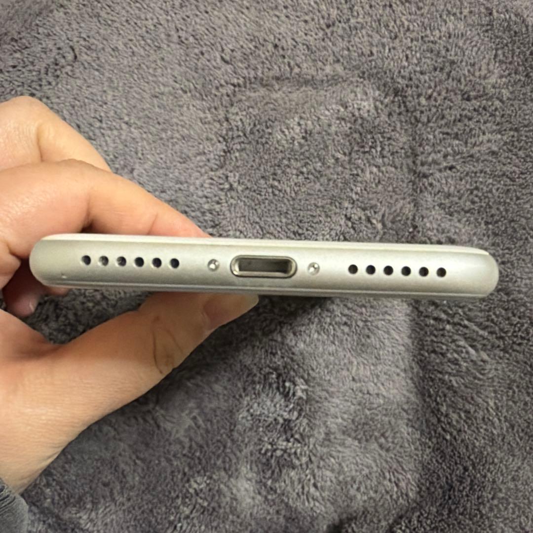 P*h様 iPhone8 本体