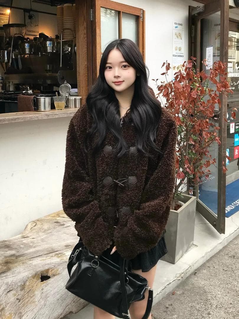 emmy プードルファータッチボタンコート - メルカリ