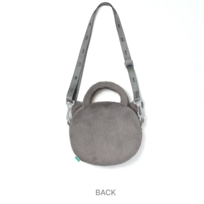 TXT ソウルコン プルバトゥ クロスバッグ - メルカリ