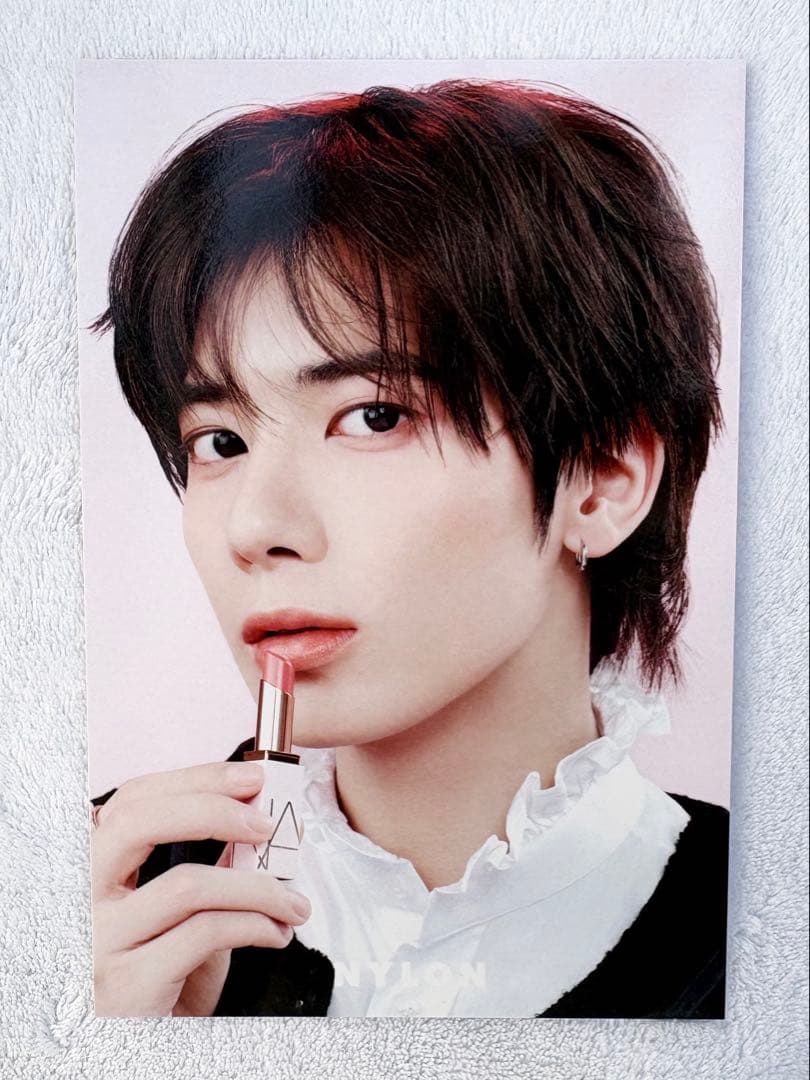 NARS TOMMOROWXTOGETHER テヒョン サイン入りポストカード - メルカリ