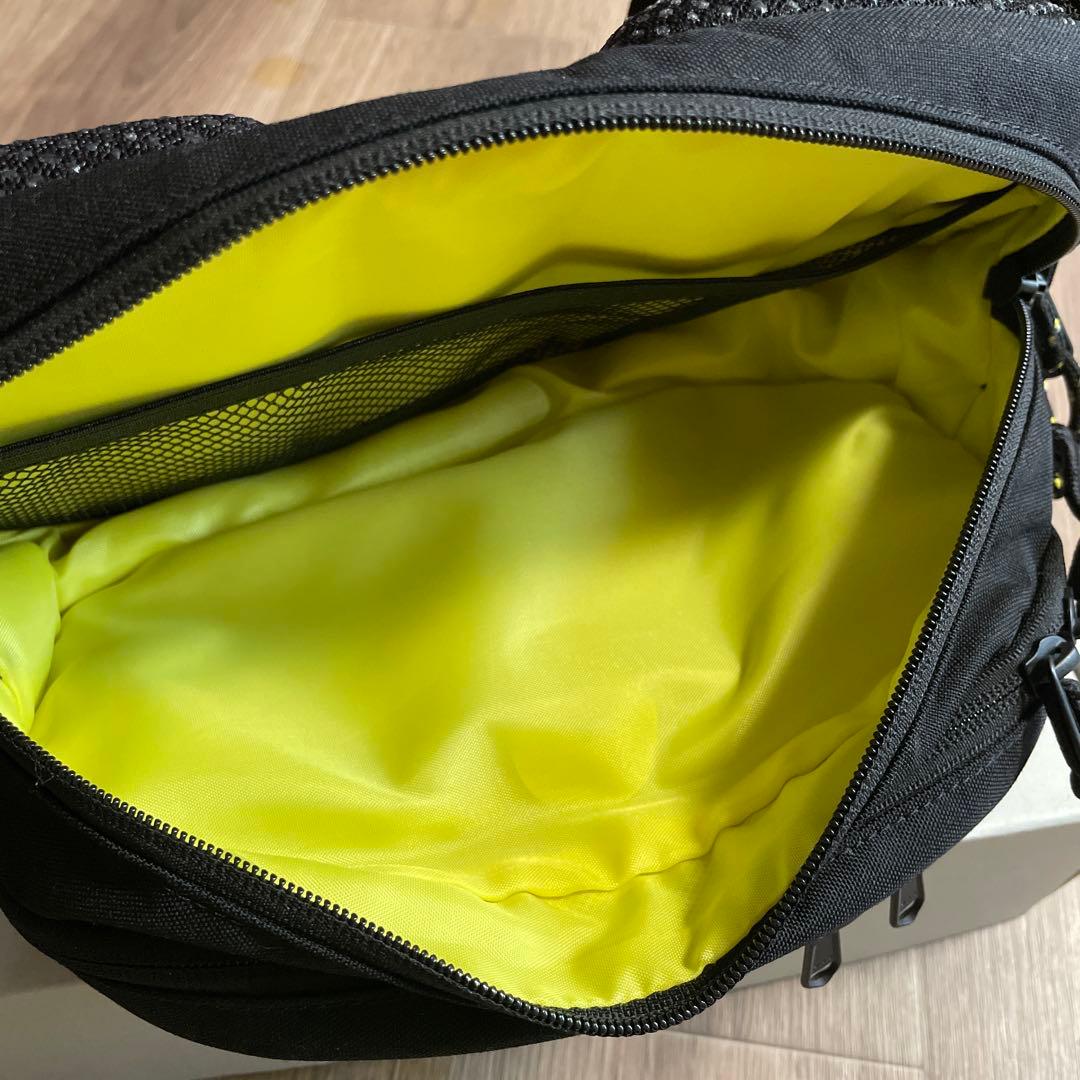 美品】Hugoo ハグー ヒップシート 2024年改良版の通販はau PAY