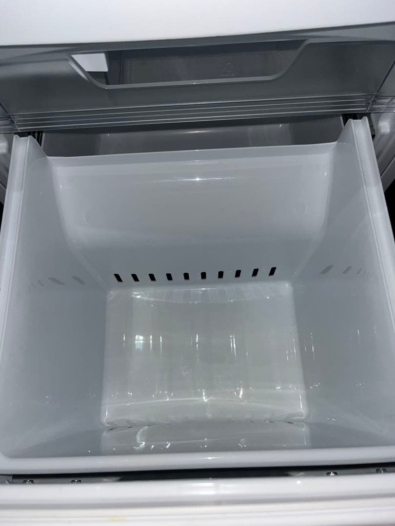 美品2020年製造⭐︎神奈川県民特典⭐︎東芝2ドア冷蔵庫 - メルカリ