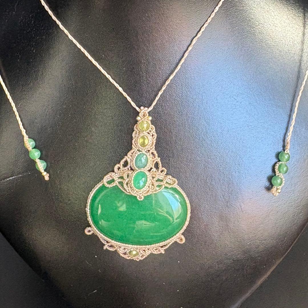 マレーシア翡翠×エメラルド×ペリドット×クリソプレーズのマクラメ