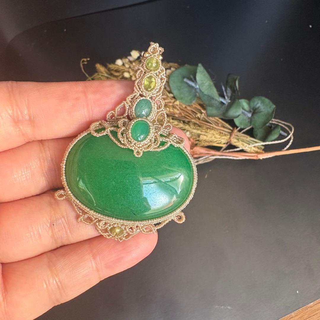 マレーシア翡翠×エメラルド×ペリドット×クリソプレーズのマクラメ