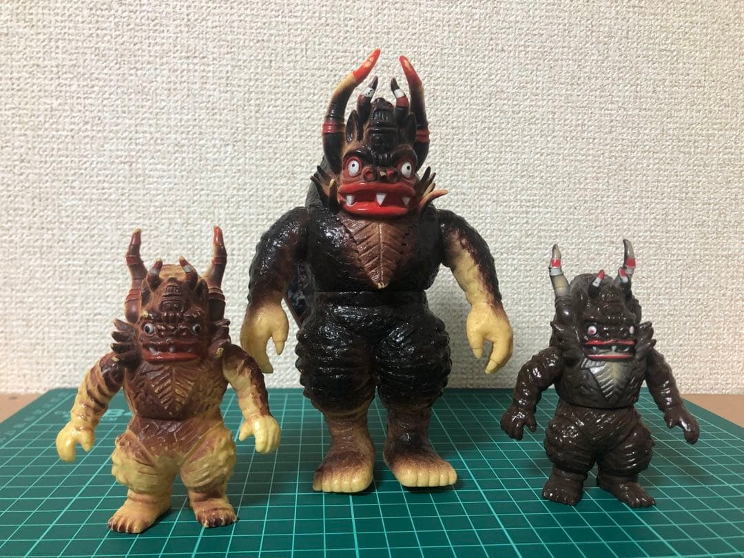 ミクラスタグ付1983バンダイ製ソフビ　ミニソフビミクラス1988 ウルトラ怪獣 15450081cfca4dd8d4963facac649f