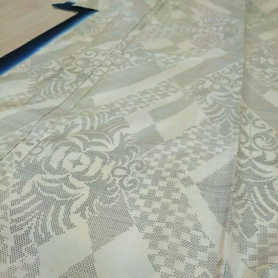 219R 本場大島紬 白大島 カタス 正絹 しつけ糸有り 裄長 H - メルカリ