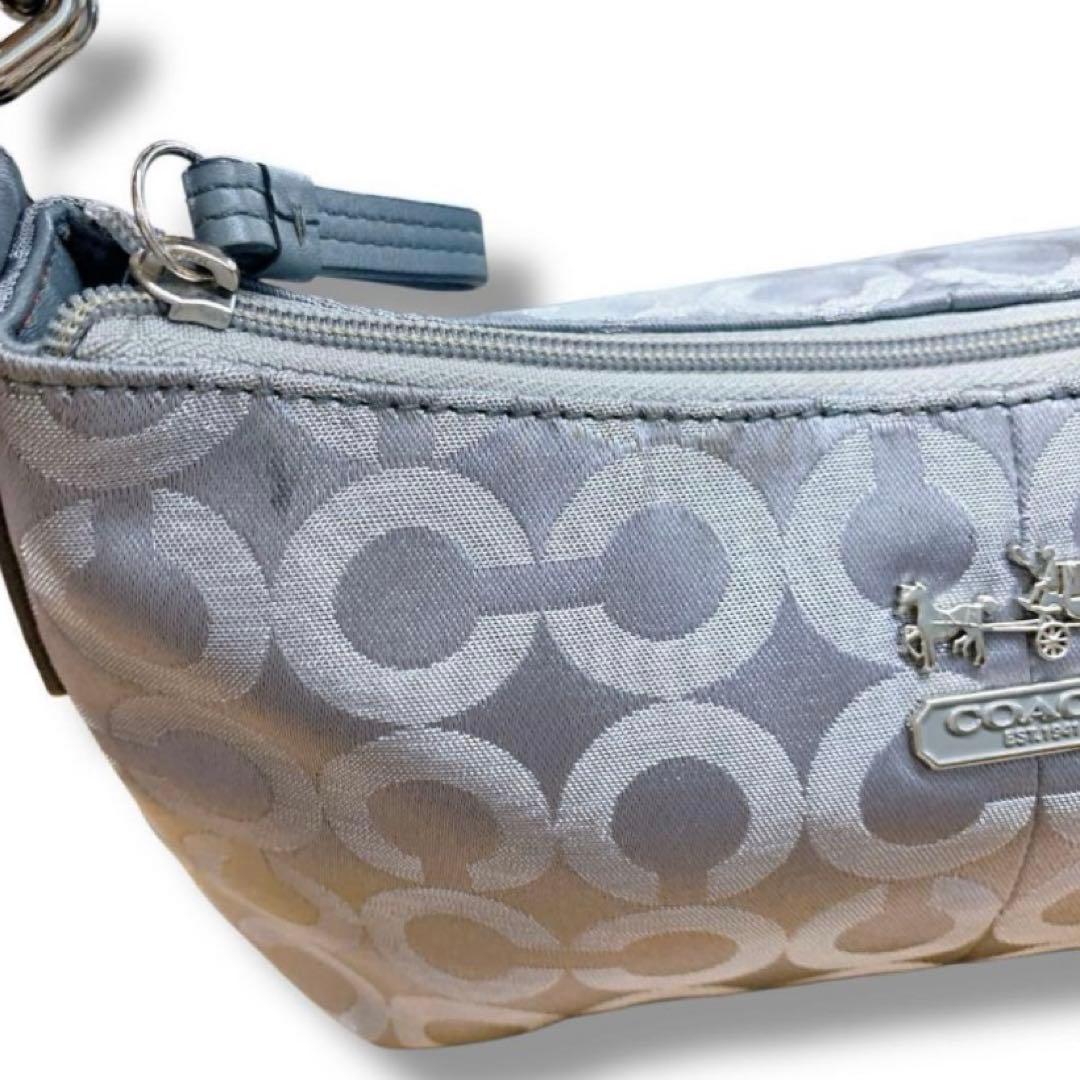 COACH ワンショルダー バッグ アクセサリーポーチ シルバー系
