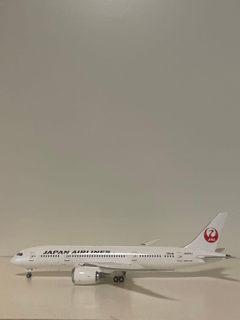 Phoenix JAL B787-8 JA825J 1/200【最終価格】 - メルカリ
