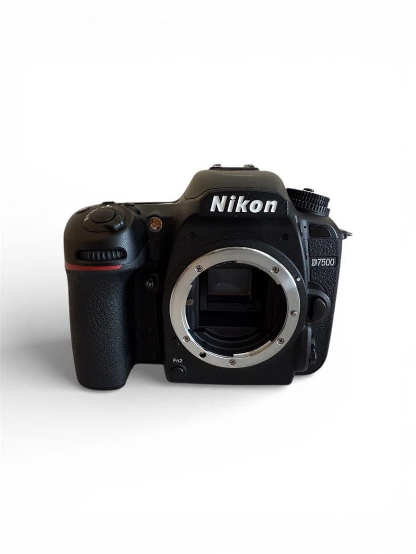 美品　ニコン　Nikon D7500 ボディ 《S数3879回》