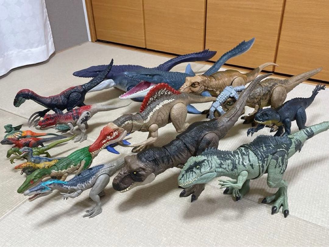 マテル ジュラシック・ワールド まとめ売り - メルカリ