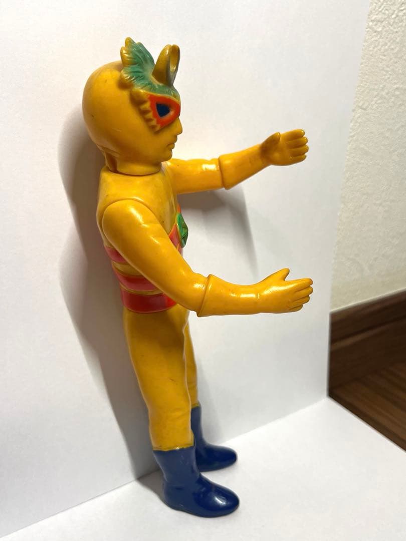 タカトク レインボーマン ソフビ 月の化身 - メルカリ