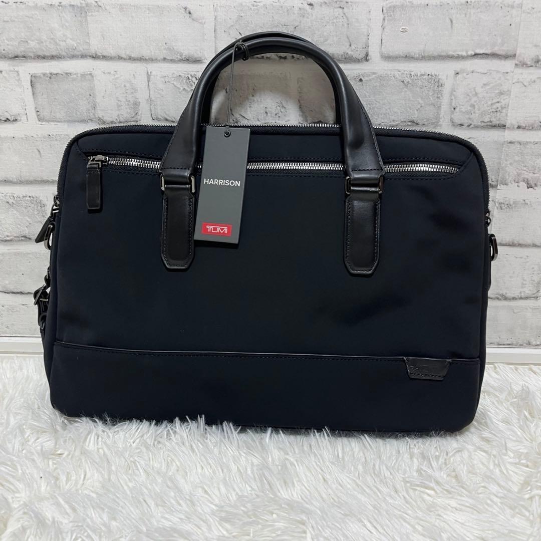 《未使用品》 TUMI ビジネスバッグ Harrison 「シカモア」スリム