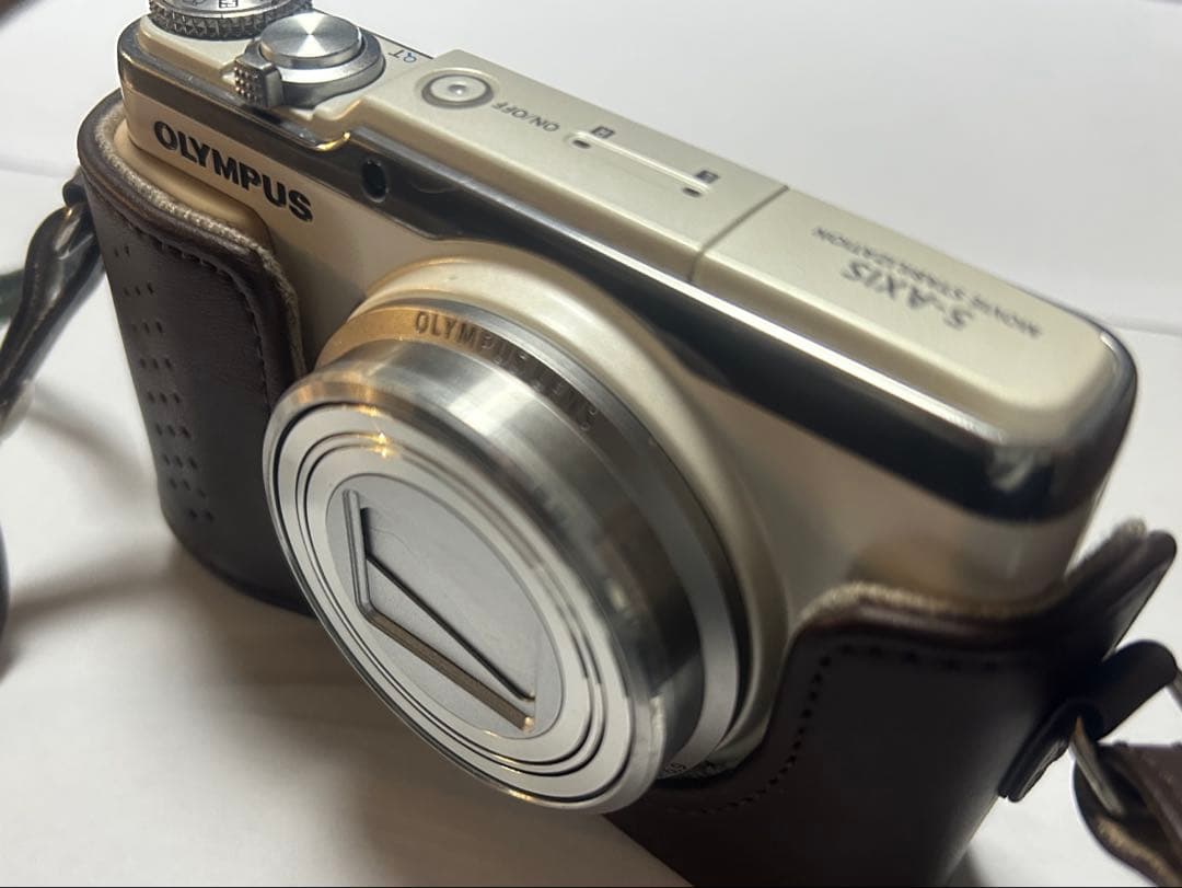 OLYMPUS SH-60 コンパクトデジタルカメラ オリンパスsh60