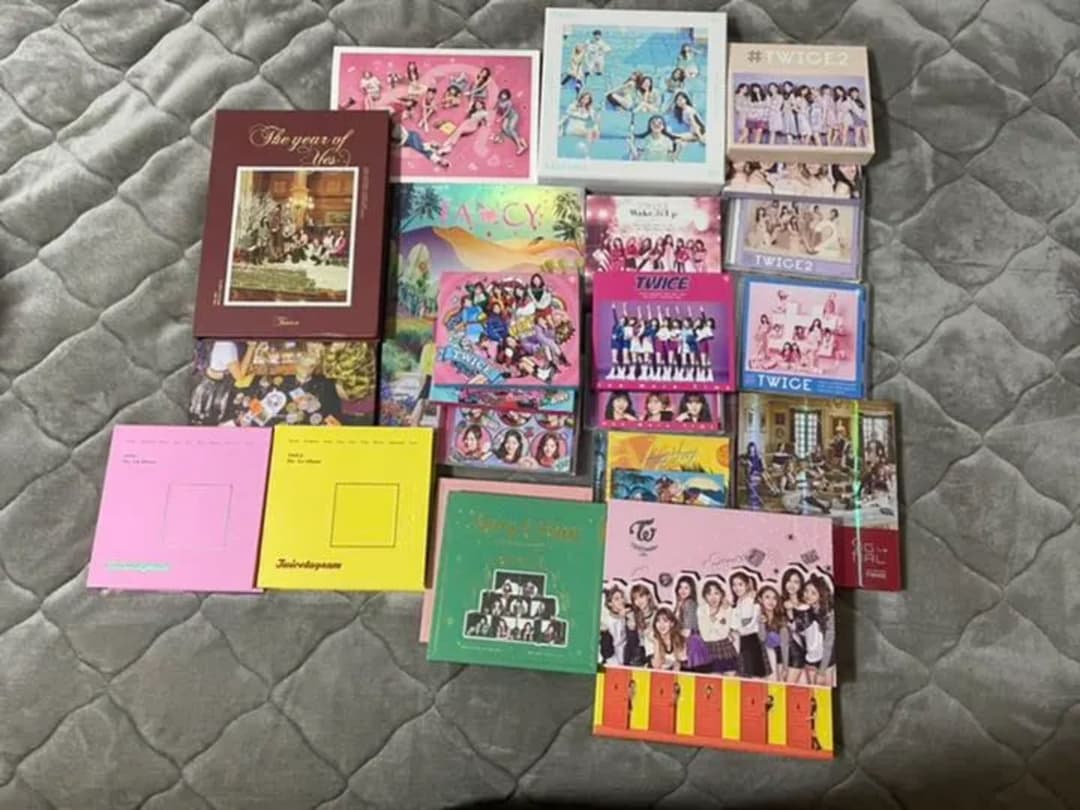 TWICEのCDアルバム達 TWICE 4TH FULL ALBUM『THIS IS FOR』DIGIPACK ver. 9バージョン