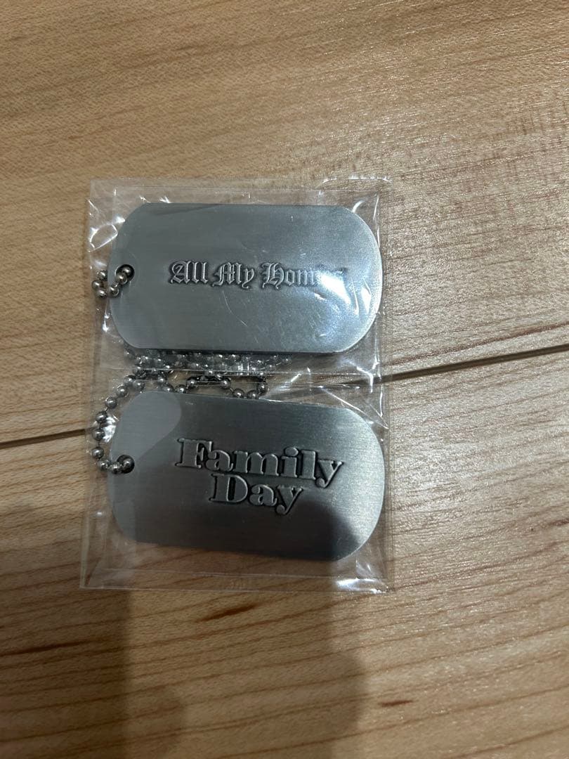 ZORN All My Homies Family Day ドッグタグ セット - メルカリ