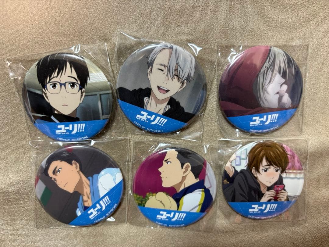 ユーリ!!! on ICE Blu-ray/DVD アニメイト購入特典 缶バッジ - メルカリ