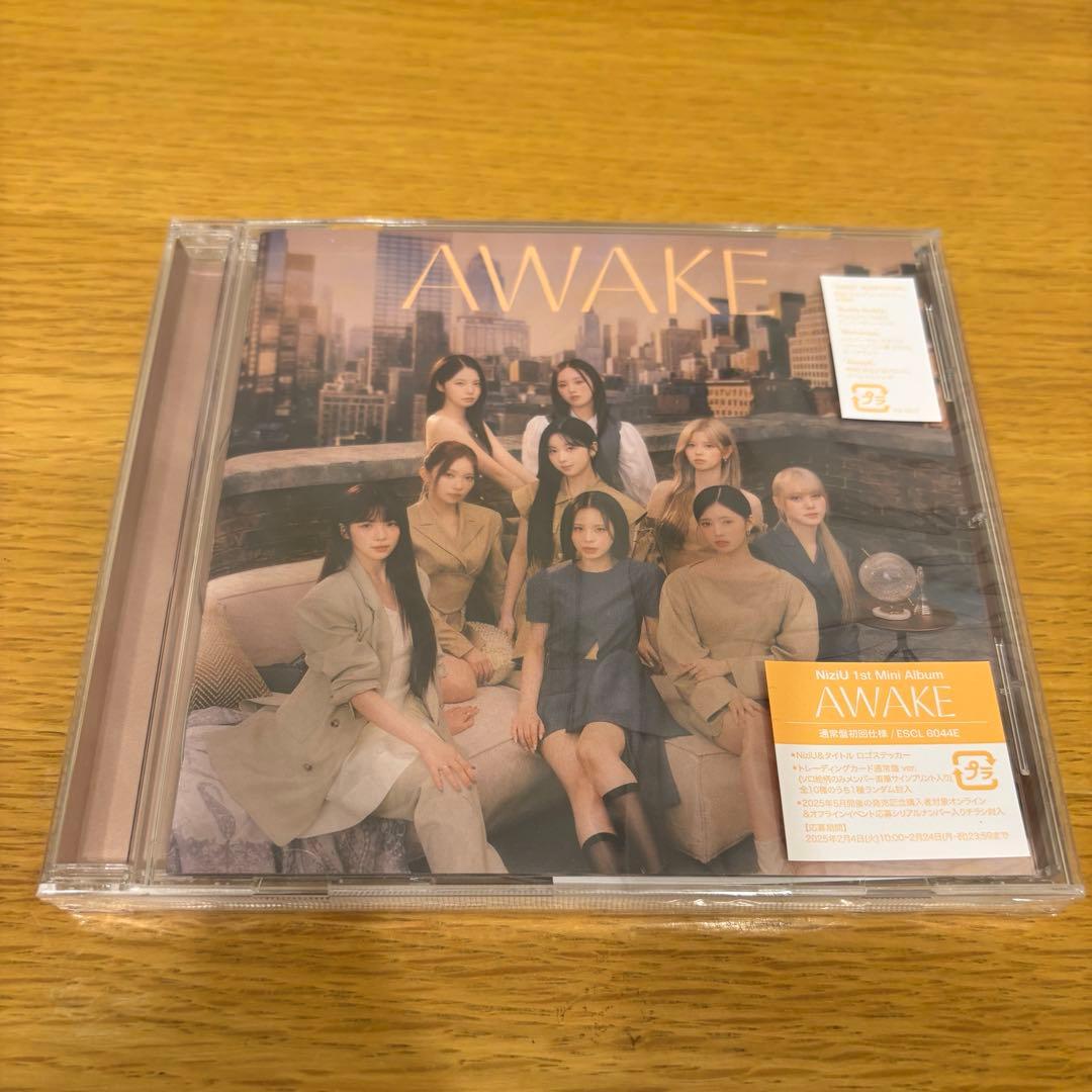 NiziU AWAKE CD - メルカリ