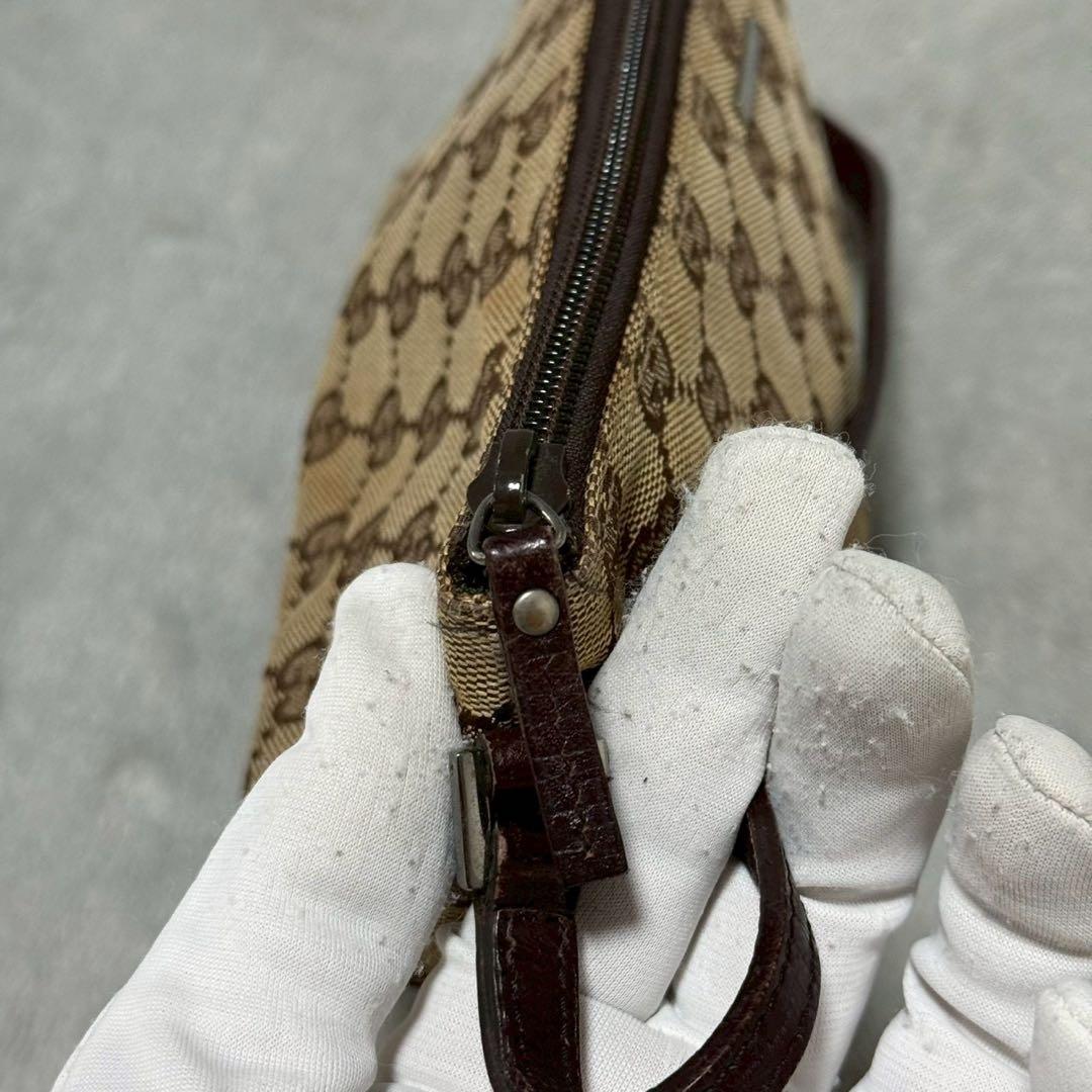 Gucci GG Accessory Pouch Leather Brown - メルカリ