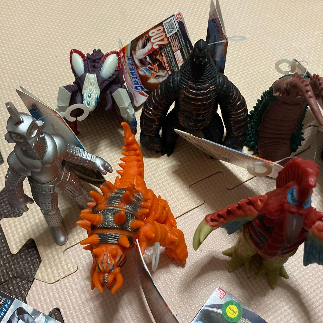 ウルトラマンフィギュアセット 21体