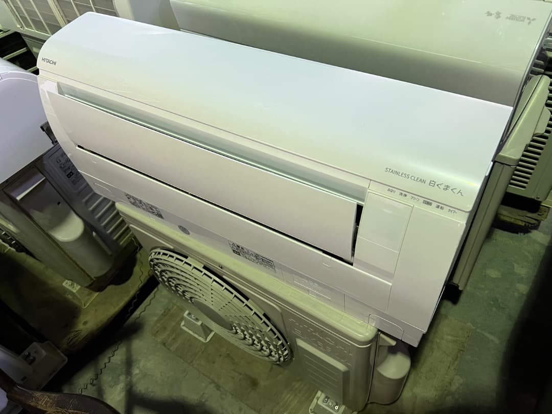 【高年式】2021年式 2.2kw 日立 エアコン RAS-W22OL (W)