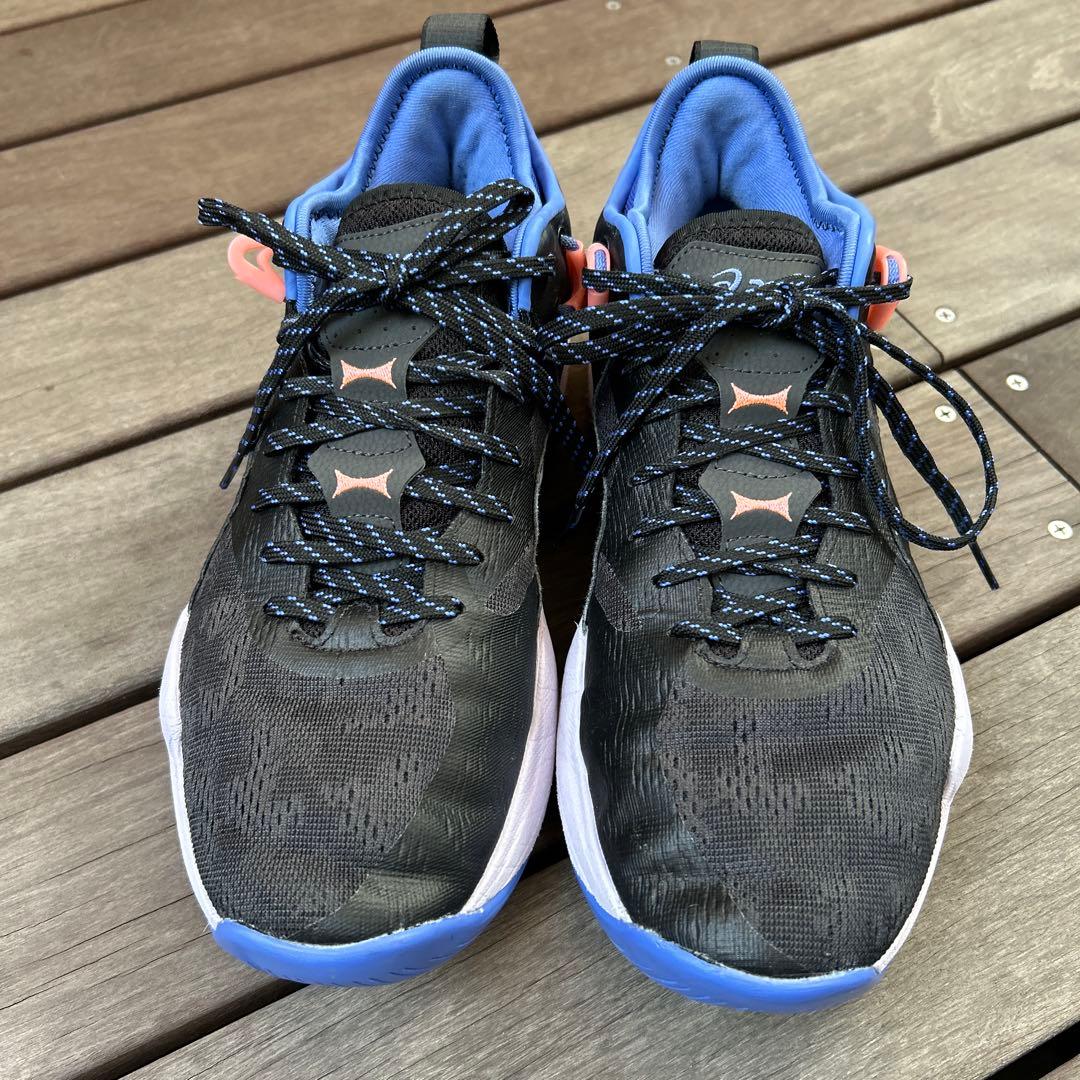 【しょーた】NOVA SURGE LOW 2 26.5cm