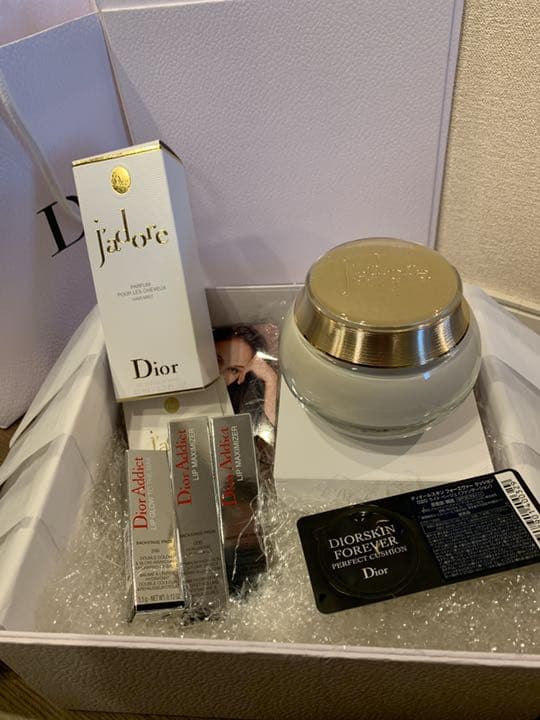 Dior  コスメ 春の新作セット 2024年春コスメ】ディオール：柔らかくナチュラルなシェードのカラー