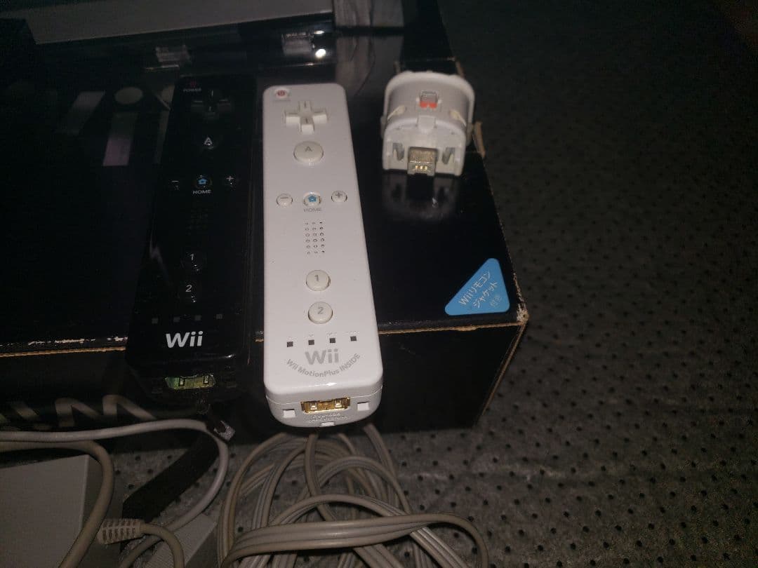 直ぐに遊べるNintendo Wii RVL-S-KJソフト5種付き - メルカリ