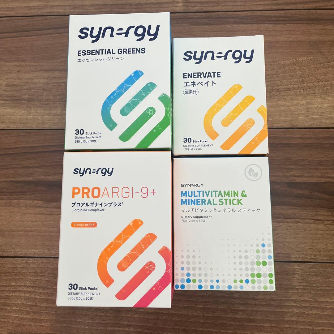 シナジージャパン イージーワンパックジュース4種 - メルカリ