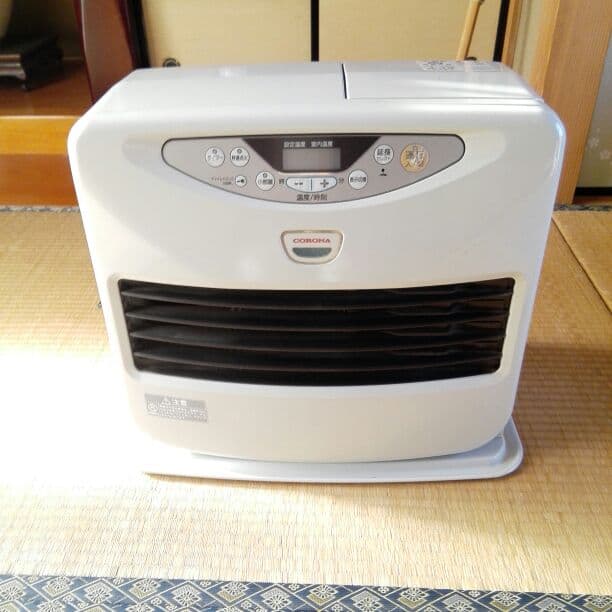 コロナ ファンヒーター FHｰG3225Y サテンシルバー | SUNDAY サンデー