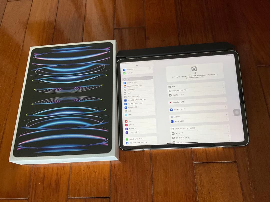 M2 iPad Pro 12.9インチ スペースグレー 本体　カバー付き Amazon.co.jp: 【整備済み品】 Apple iPad Pro 2022 12.9インチ (第6