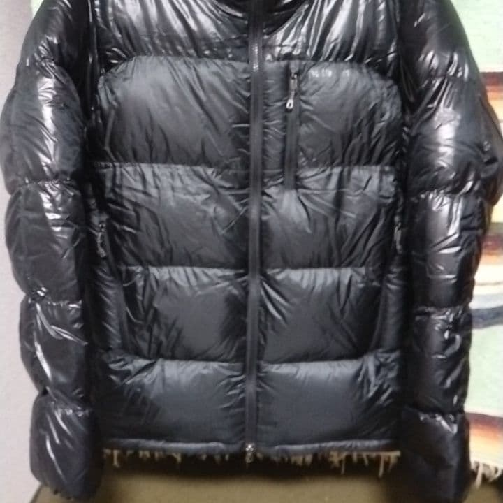 パタゴニア フィッツロイ ダウンジャケット ブラック - メルカリ