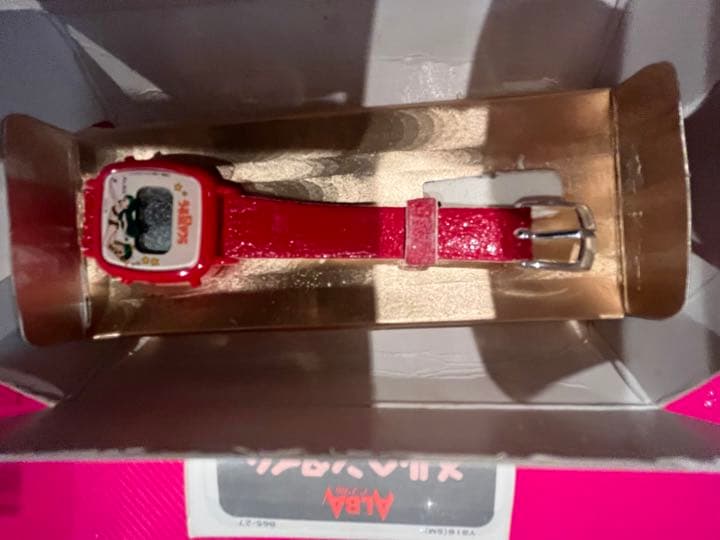 最終値下げ! うる星やつら初期腕時計1981年当選品 - メルカリ