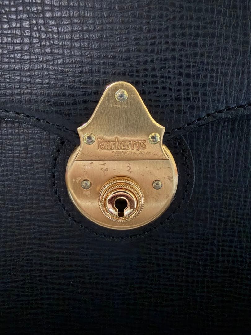 BURBERRY ビジネスバッグ ヴィンテージ ブラック ゴールド金具 - メルカリ