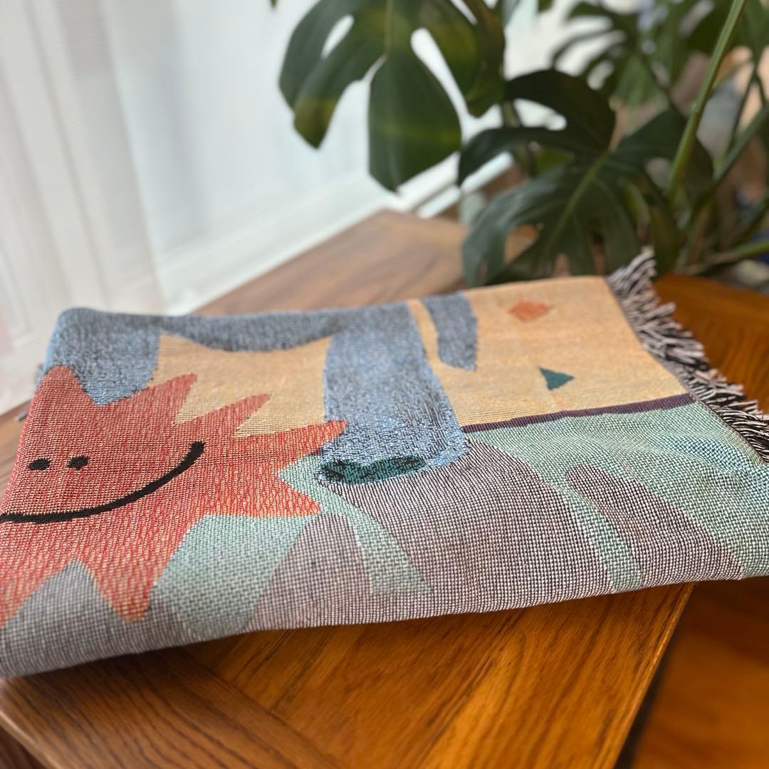 新品 Daisuke Kondo × unicoブランケット第2弾 パーティー - メルカリ