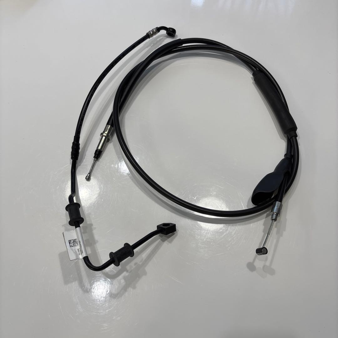 ハーレーダビットソンRH975用 ✳︎2024年式純正部品2点セット - メルカリ