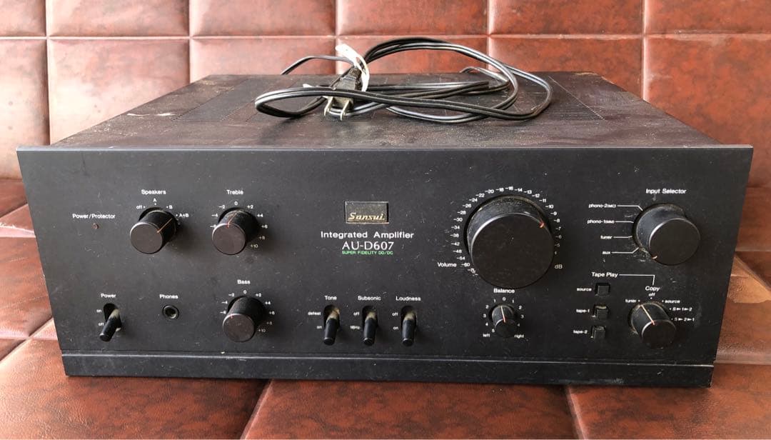 SANSUI AU-D607 プリメインアンプジャンク(J70) - メルカリ